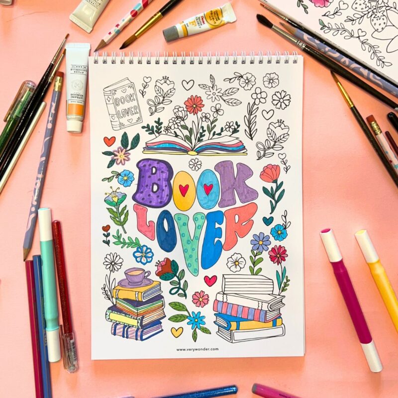 Colouring book con frasi e disegni originali